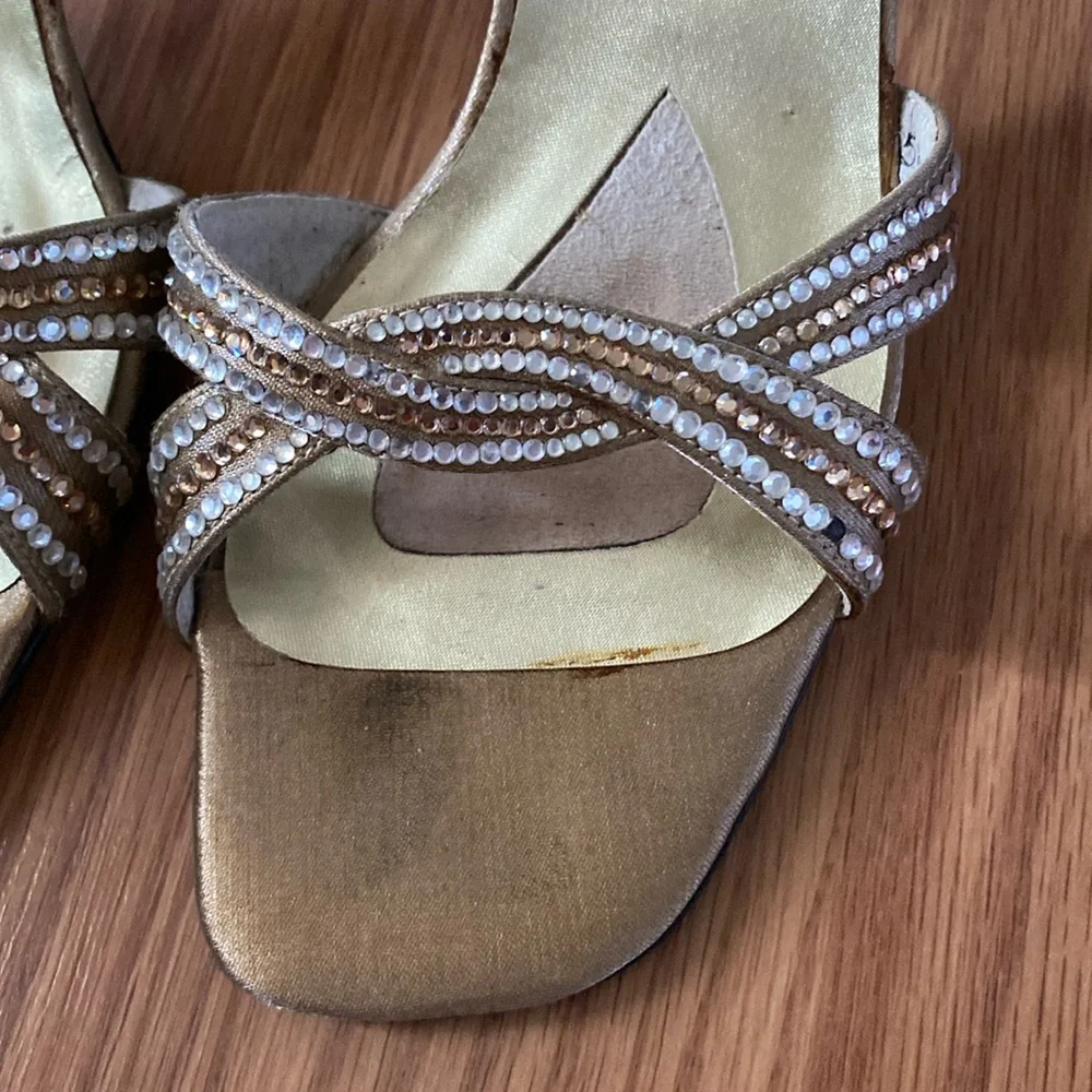 ❤️ Stuart Weitzman Gold and Silver Rhinestone Designer Shoes Size 8 1/2